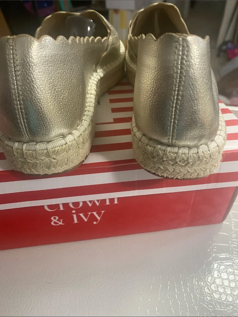 Metallic Silver Scalloped Espadrille Flats